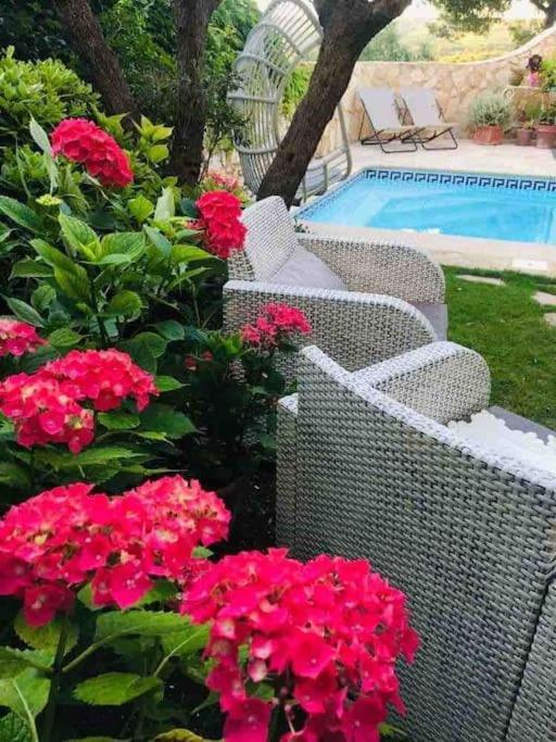 Villa L'Ile Aux Fleurs Ventabren Esterno foto